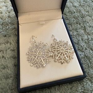 Elegant Silver Snowflake Earrings